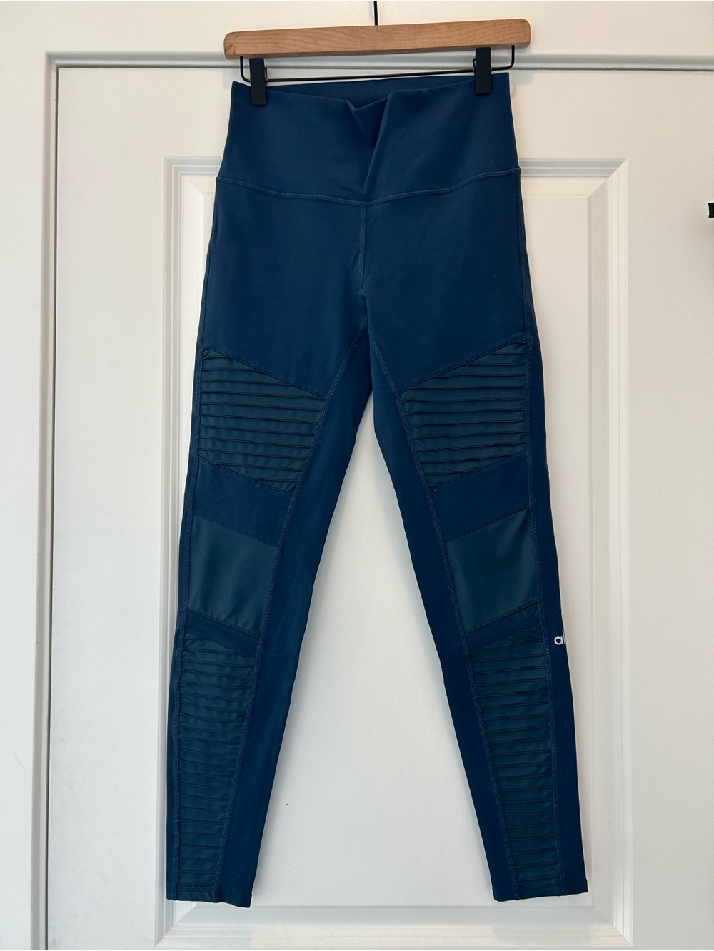 Alo Yoga High-Waist Moto Leggings Sz L